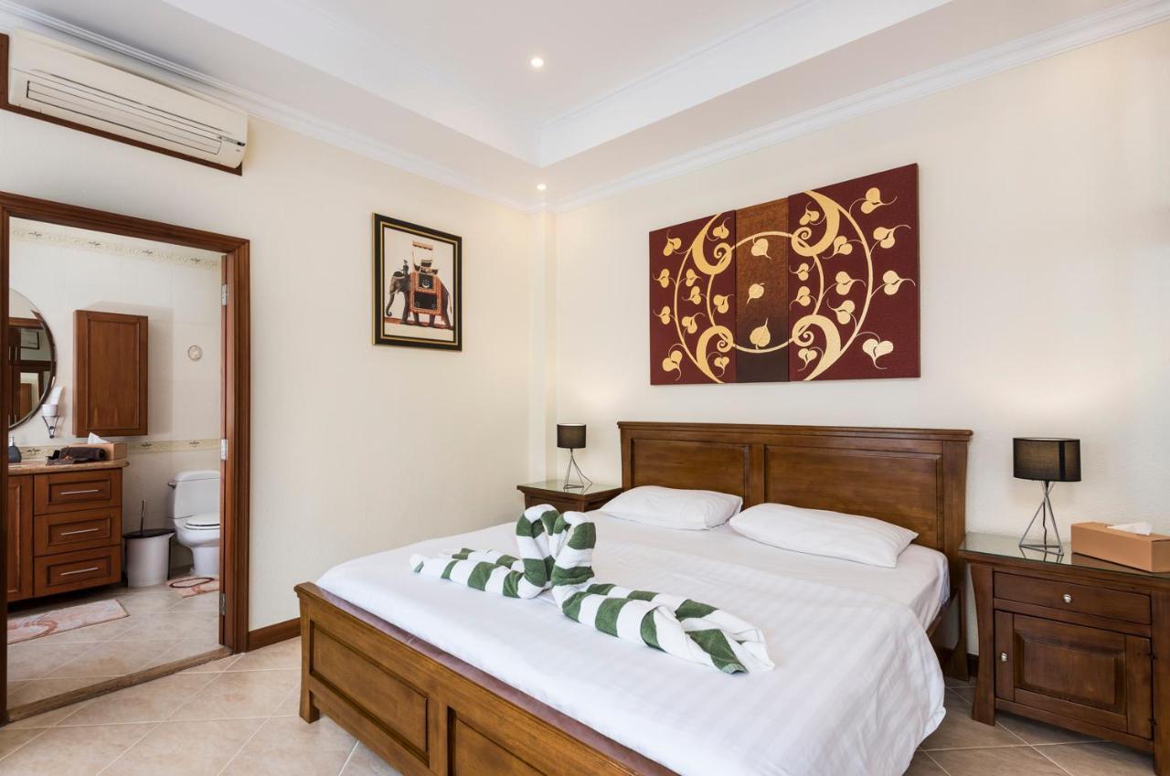 Village Austria Luxury Pool Villas Pattaya Esterno foto