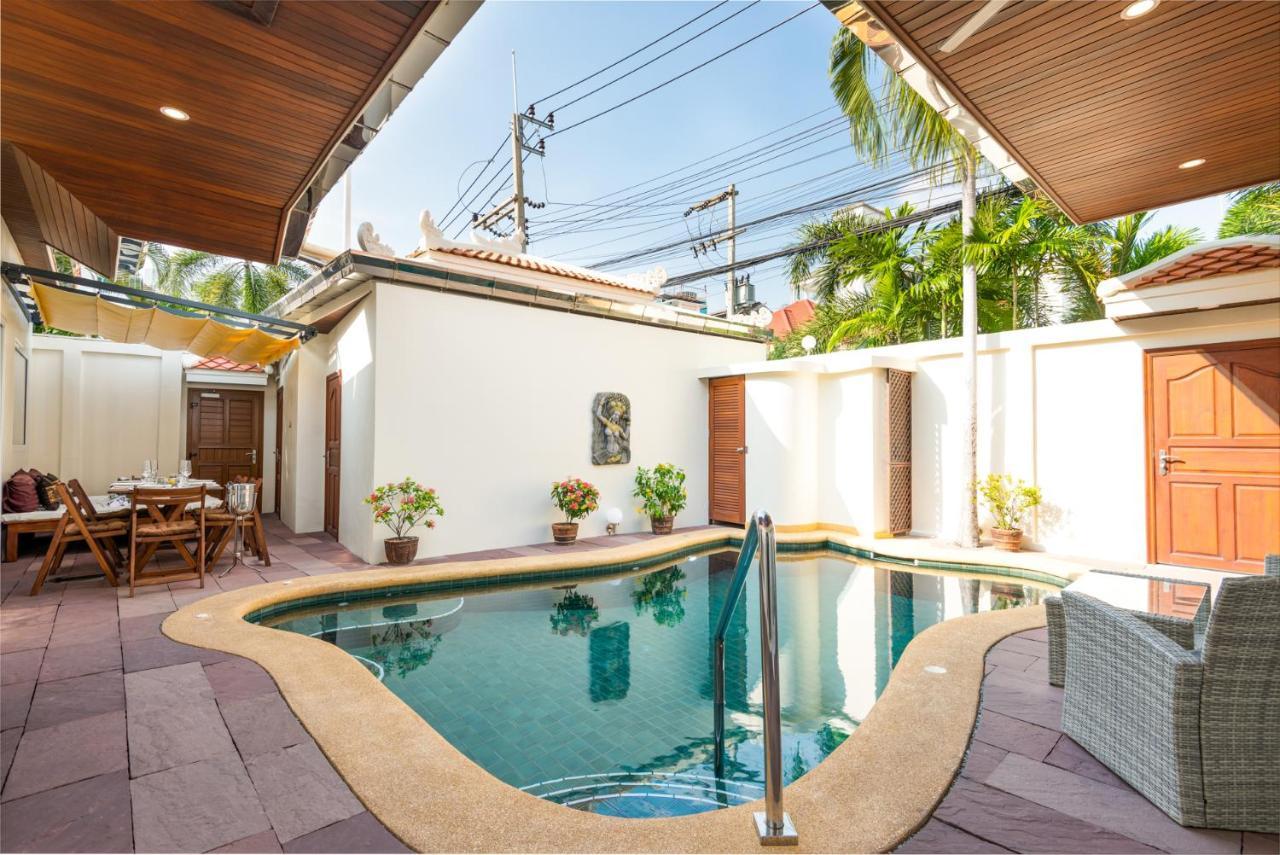 Village Austria Luxury Pool Villas Pattaya Esterno foto