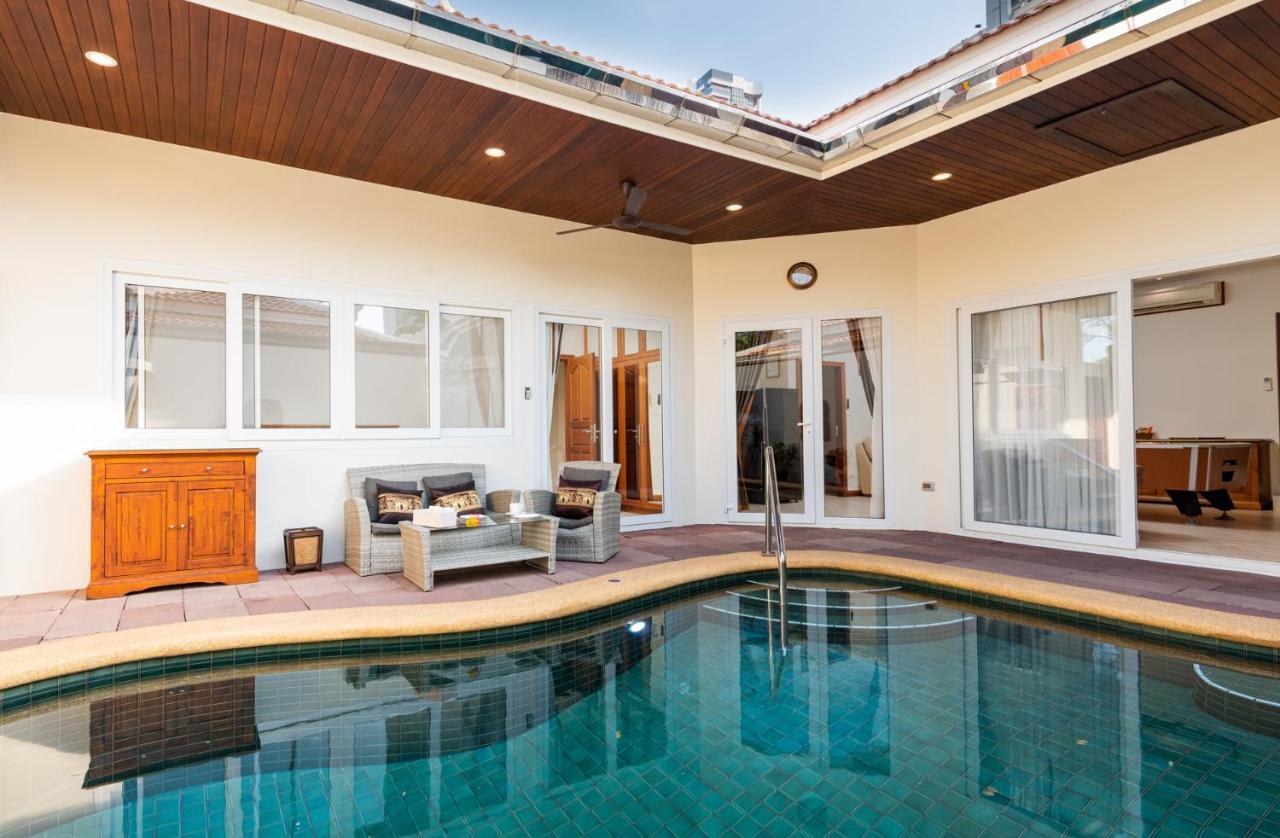 Village Austria Luxury Pool Villas Pattaya Esterno foto